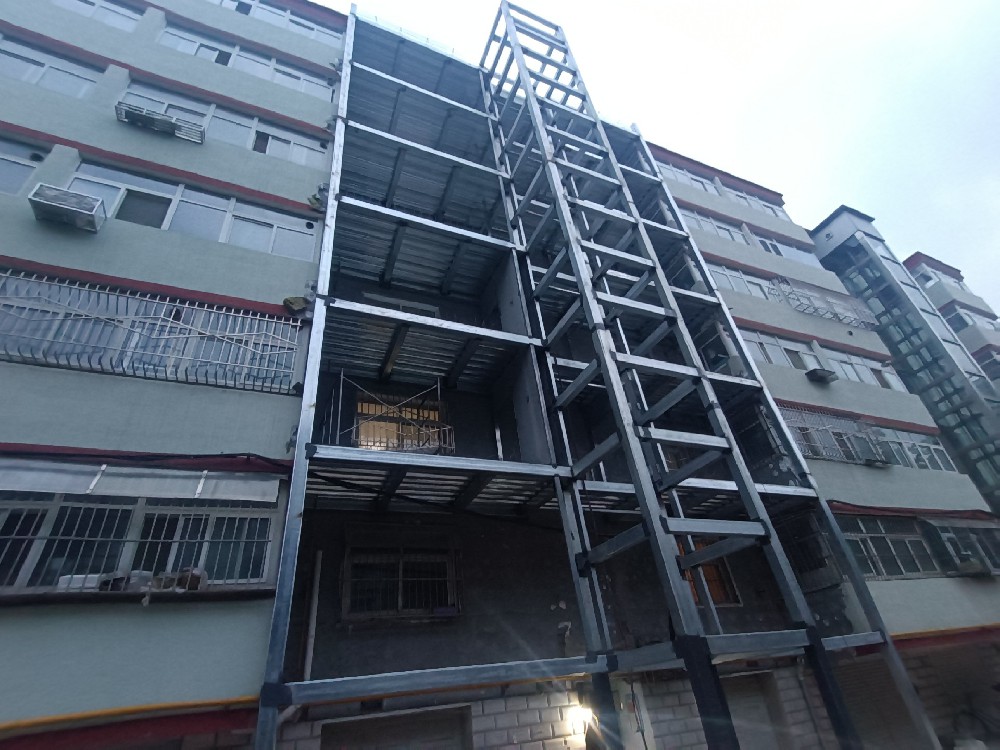 舊小區(qū)住宅加裝電梯鋼構工程