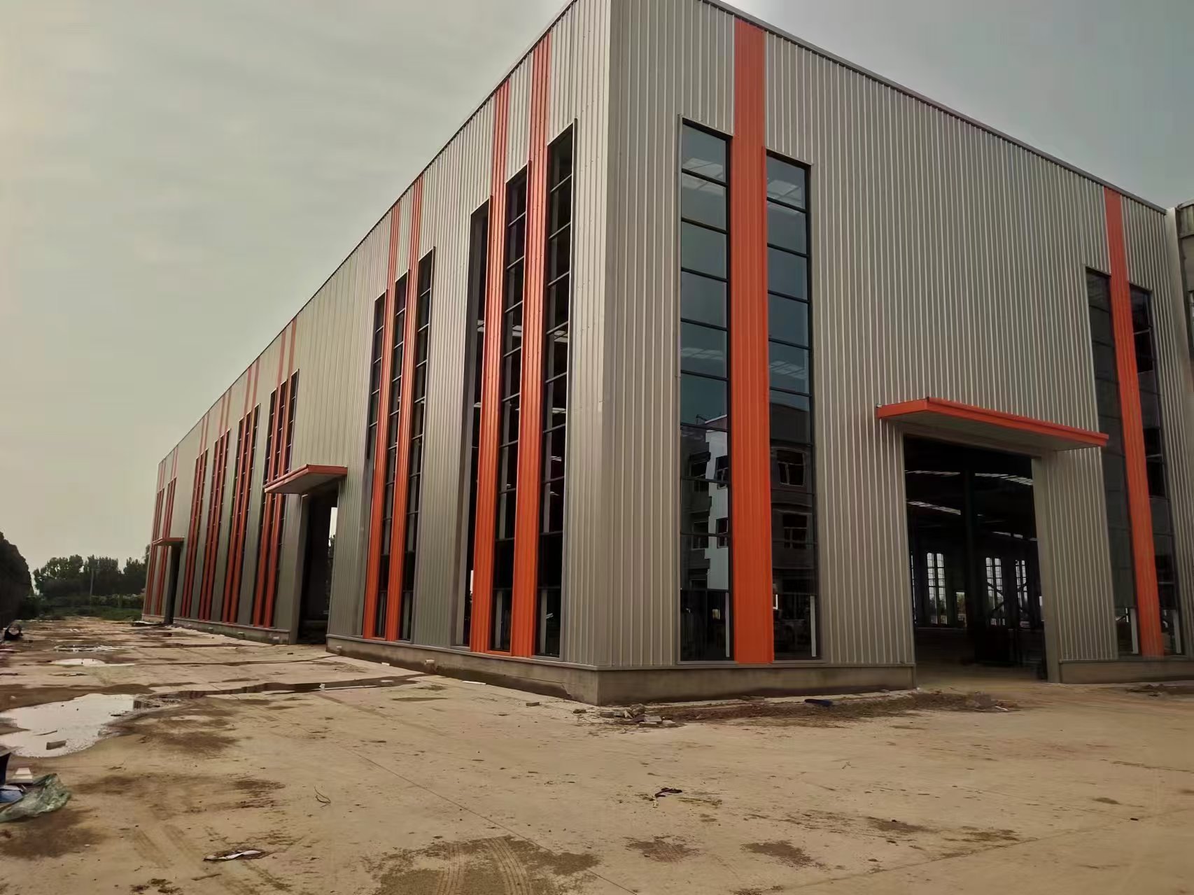 色彩鮮亮廠房 車間 河北鋼結構廠家衡水鋼結構廠家金鼎鋼構 廠房鋼結構**公司 1313180767